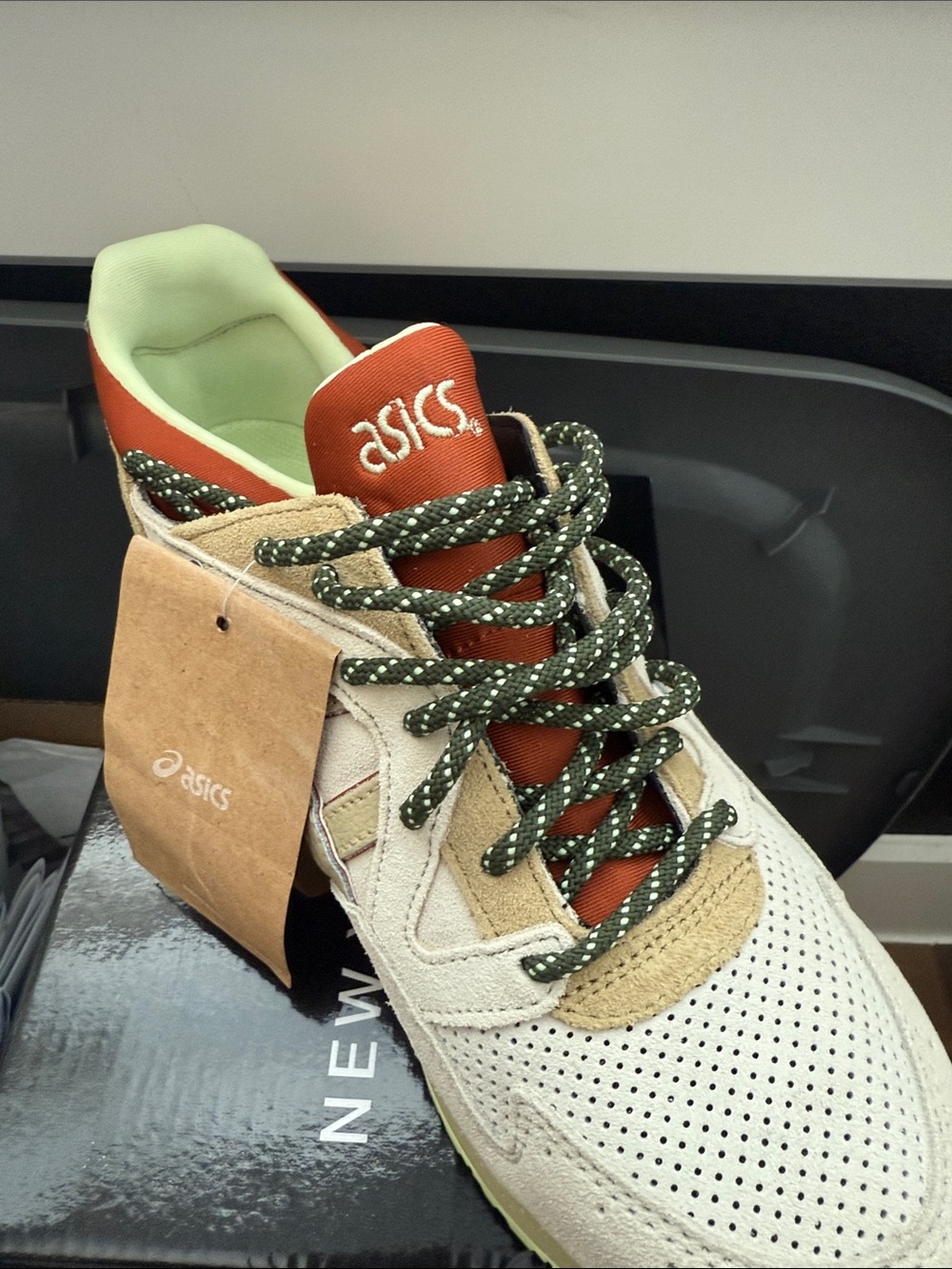 ASICS Gel-Lyte - Picture 8 of 9